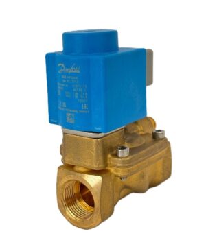 DANFOSS EV220B Solenoid Valve 3/4" 032U7171 N.C. 220V